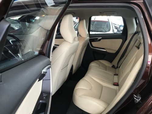 Volvo Xc60 2.0 T5 Drive-e Comfort Gasolina Automático