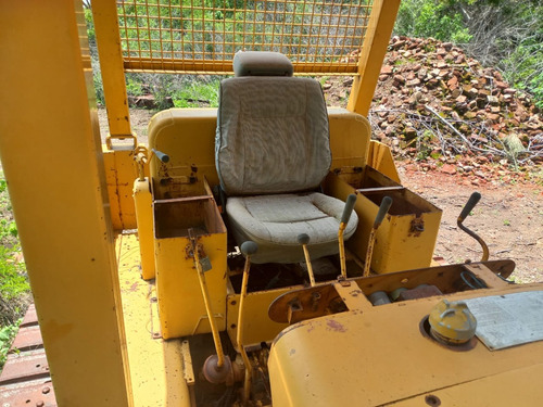 Torton, Retroexcavadora, Pipa De Agua, Bulldoezer, Etc..