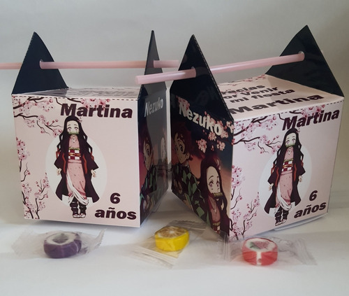 Pack Sorpresas Nezuko, Incluye 10 Cajas