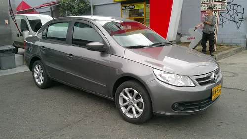 Volkswagen Gol Sedan 2013