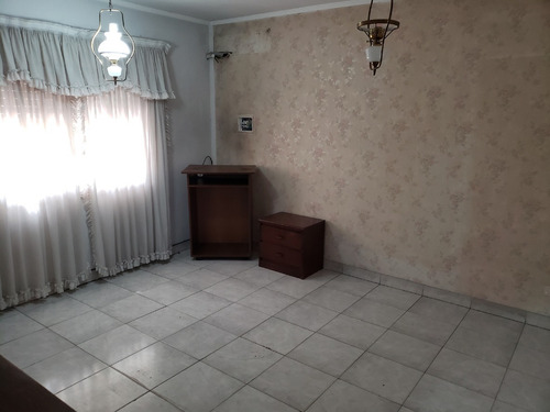 Nuevo Valor !!! Chalet Excelente Ubicacion 5 Cuadras Estacion De Padua Apto Credito !!!!!