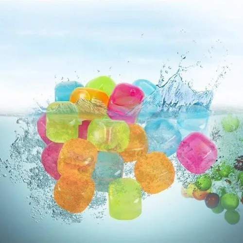 Imagen 1 de 2 de Cubos De Hielo Artificial Reutilizables Colores 15 Unidades