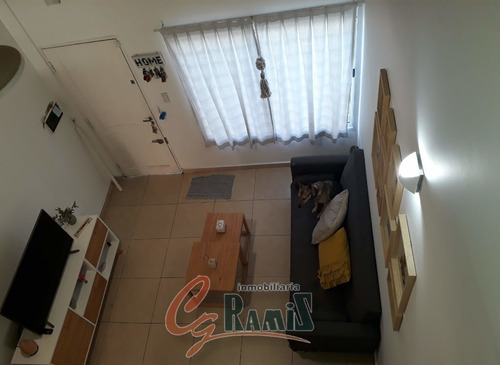 Imagen 6 de 11 de Departamento Duplex En Venta F. De La Cruz 1500 Ituzaingo