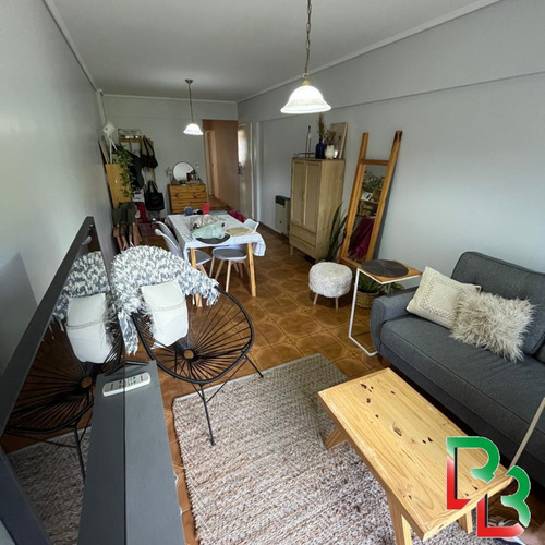 Bernal Centro - Vende Depto 3 Ambientes Con Coch Y Baulera