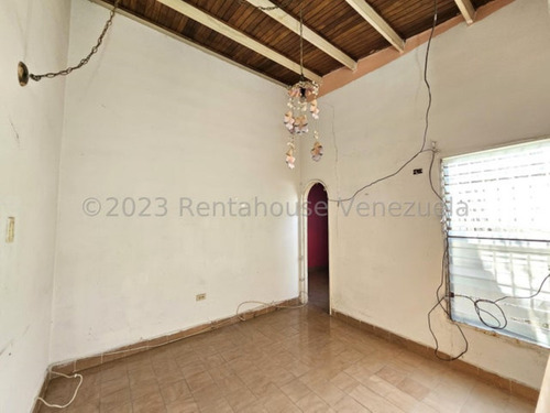 Milagros Inmuebles Casa Venta Cabudare Lara Villa Tabure Economica Residencial Economico Código Inmobiliaria Rent-a-house 25-5916