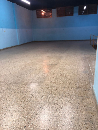 Imagen 10 de 25 de Local En Venta En Lomas De Zamora, G.b.a. Zona Sur, Argentina