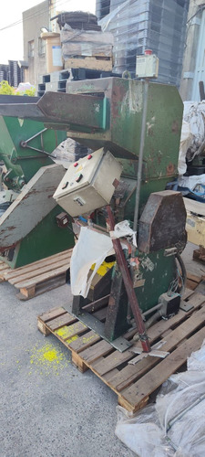 Molino De Plástico Cisca 10hp Con Iman (Usado)