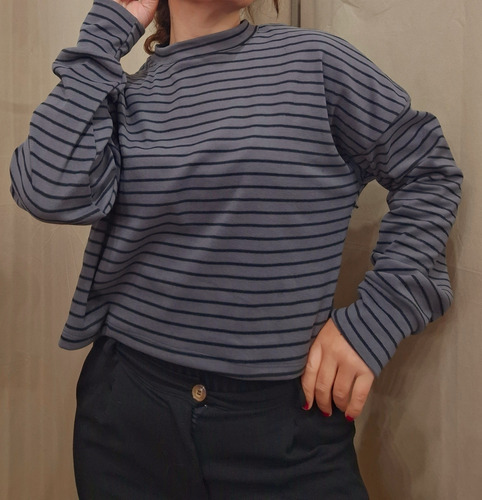 Buzo Darlon Rayado Tela Super Suave Y Abrigada Talle Unico
