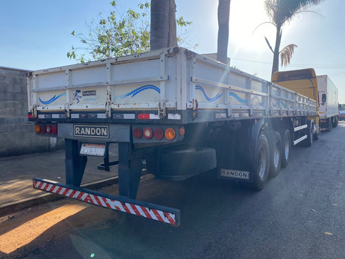 Carreta Randon Carga Seca 3 Eixos C/ Pneus