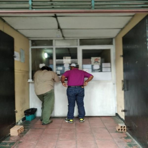 Imagen 3 de 10 de Vendo Local Con Terreno En Plena Av. Bolívar, Centro Maracay