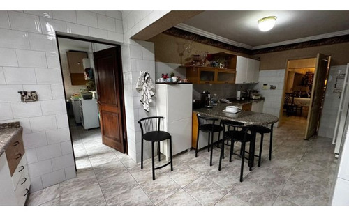 Apartamento En Venta En Serrallés, Santo Domingo
