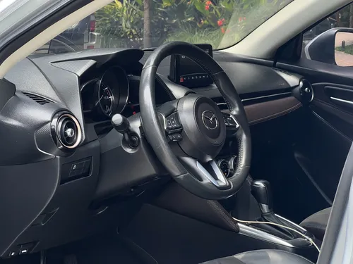 Mazda 2 Sedan 1.5 Grand Touring Lx At