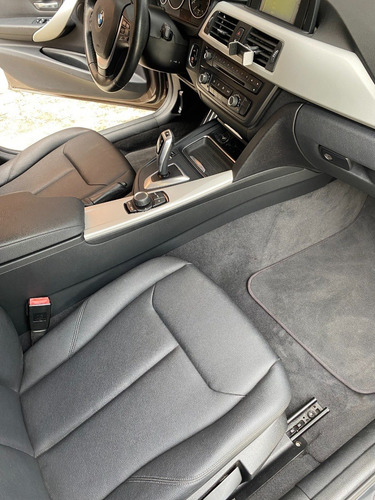 Imagen 13 de 20 de Bmw Serie 3 2013 2.0 320i F30 Executive