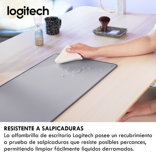 Imagen 4 de 10 de Alfombrilla De Escritorio Logitech Desk Mat Studio Series