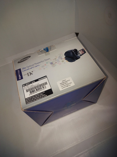 Câmera Digital Samsung Mini Dv Sc-d371 34x Optical Preto (Usado)