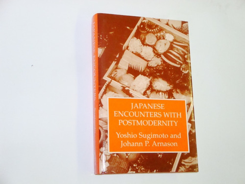 Japanese  Encounters  With  Postmodernism  -  Sugimoto 