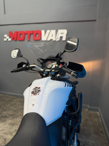 Suzuki V-strom 650