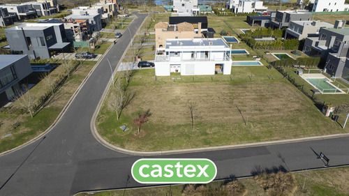 Lote En Venta En Barrio Araucarias, Puertos, Escobar.