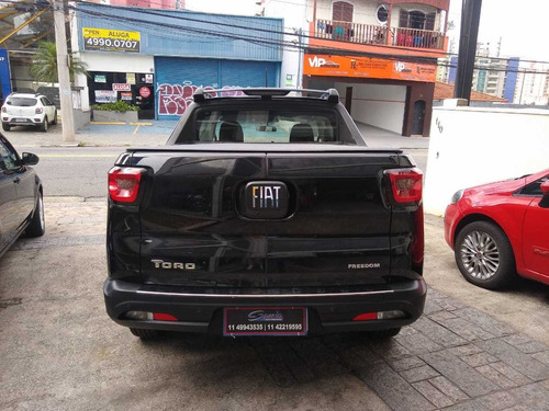 Fiat Toro 1.8 Freedom 2019/2020.