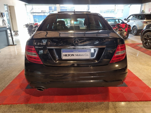 Imagen 4 de 9 de Mercedes Benz C 250 Kit Amg Hilton Motors Co