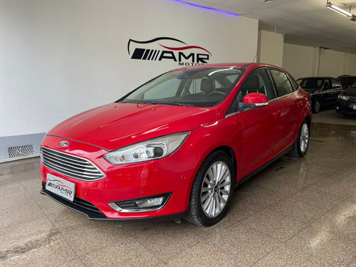 Ford Focus III 2.0 Sedan Titanium Mt