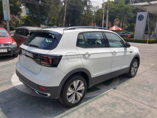 Imagen 2 de 15 de Volkswagen T-cross 2020 5p Comfortline L4/1.6 Aut