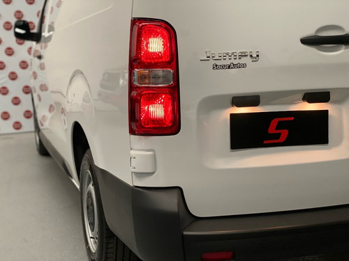 Imagen 17 de 18 de Citroën Jumpy 1.6 Hdi Business 2022