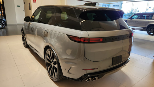 Land Rover Range Rover Sport 4.4 Mhev Sv Edition Two