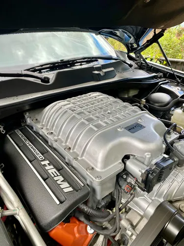 Dodge Challenger 707hp Hellcat