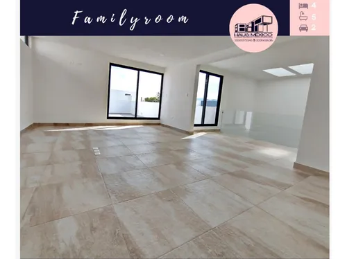 Casa En Venta En Lomas De Angelópolis
