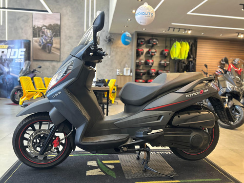 Citycom S 300i Cbs - 2024 - 5.720km - $24.990 - Clj
