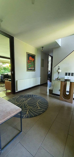 Estupenda Casa Mediterranea En Condominio