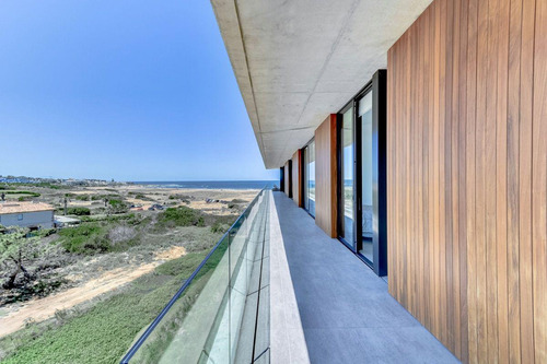 Venta Apartamento 3 Dormitorios Mas Dependencia En Manantiales Punta Del Este