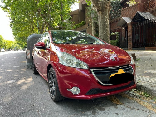 Imagen 3 de 12 de Peugeot 208 2014 1.6 Feline Pack Cuir