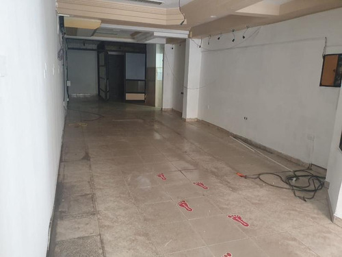 Imagen 10 de 13 de Local En Tribunales, Oportunidad Comercial!