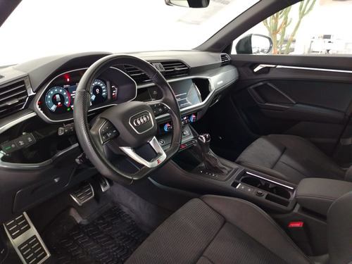 Audi Q3 2.0 SB 40 TFSI S line At