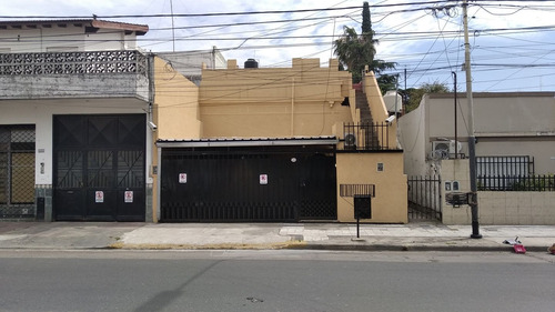 Casa En Venta En Caseros