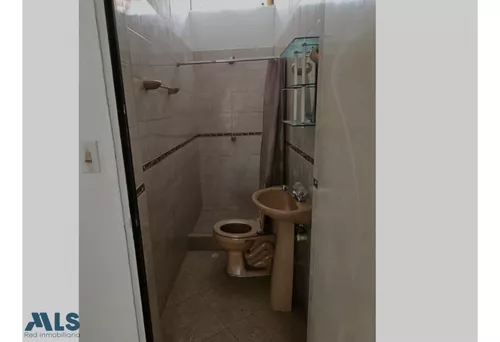Se Vende Casa Con Amplio Espacios(mls#254019)