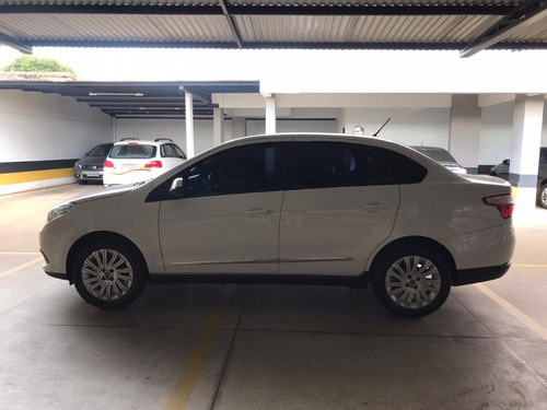 Gran Siena Essence 1.6 Flex 4 Portas