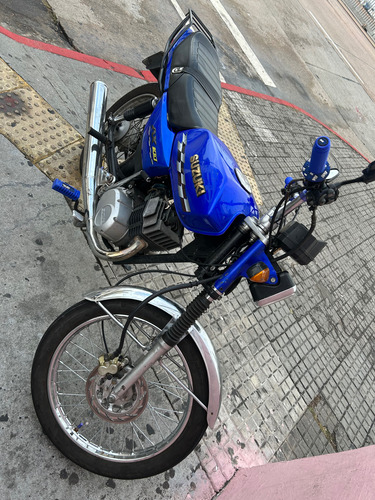 Suzuki Ax100 Como Nueva! Varios Extras