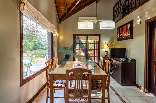 Casa 5 Ambientes C/ Dependencia. Venta Pinamar