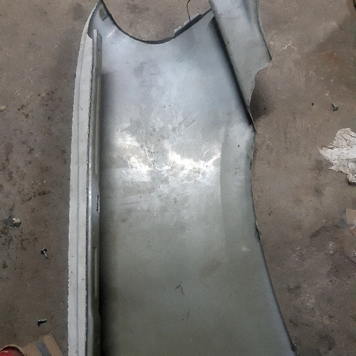 Salpicadera Izquierda De Estaquita Np300 (Usado)