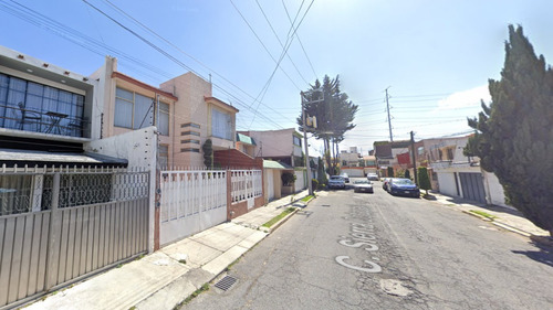 Casa En Venta, !! Propiedad En Remate, Ya Adjudicada¡¡ -c. Sierra Cotapaxi 113, Mz 022, Valle Don Camilo, 50140 Toluca De Lerdo, Méx., México
