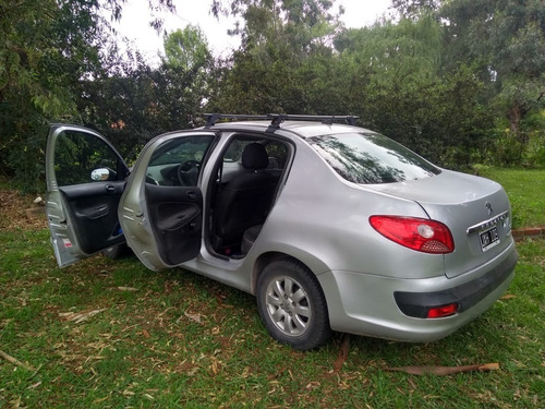 Peugeot 207 Sedán 1.4 Con Gnc