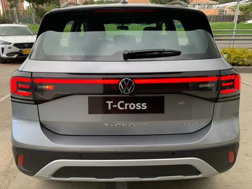 Volkswagen T-Cross TRENDLINE ST AUT
