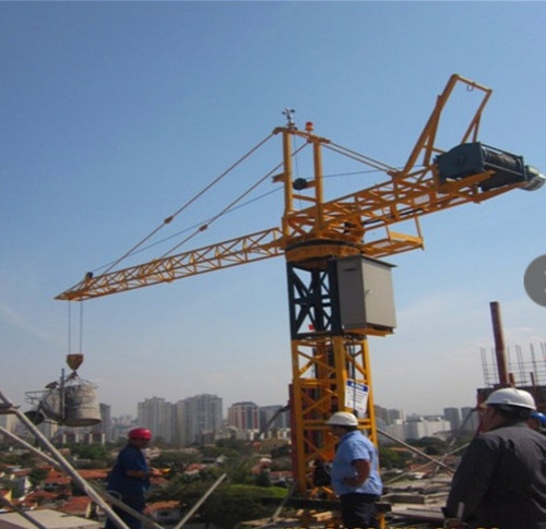 Imagem 5 de 5 de Vende-se Mini Grua Skw Tower Qtg10 9 Metros De Lança