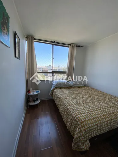 Departamento En Venta De 3 Dorm. En Maipú