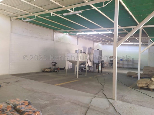 Galpón En Venta Zona Industrial 1 Barquisimeto Kenlimar Nieto 23-22033