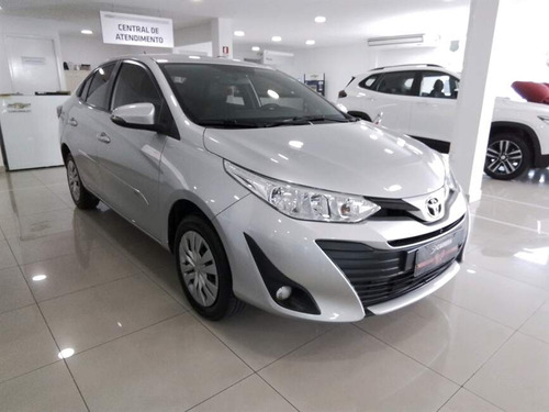 Toyota Yaris 1.5 16V FLEX SEDAN XL LIVE MANUAL