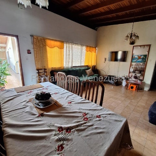 Apartamento En La Parroquia Sta. Rosalia Mr